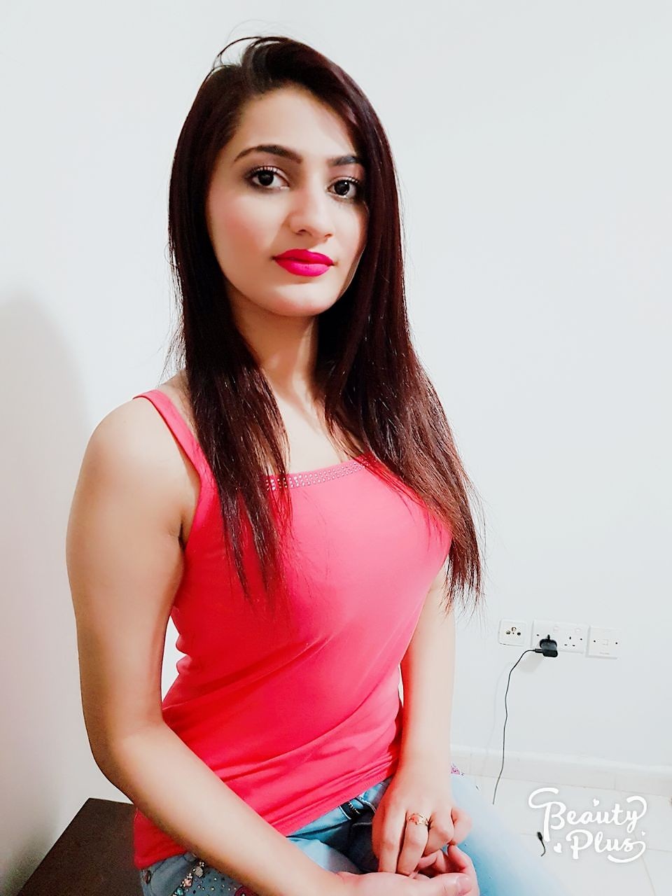 Falak Escort 9715616169